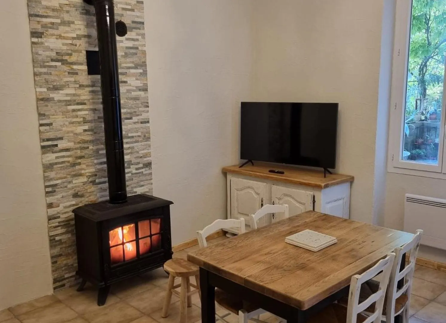 Gite A La Ferme Chez Chris Bollene Apartment